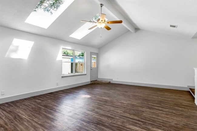 Building Photo - 23118 Whispering Willow Dr