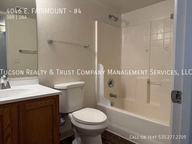 Building Photo - 4046 E. FAIRMOUNT-#4
