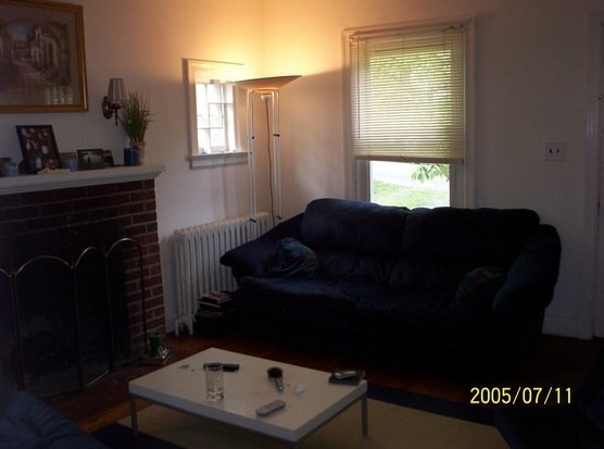 Building Photo - 1810 N Underwood St