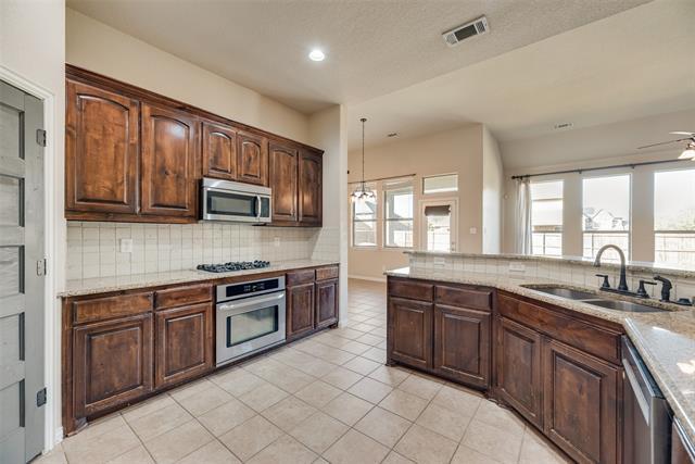 Building Photo - 1010 Newington Circle