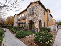 Building Photo - 4757 E Waterman St