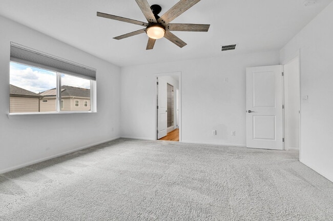 Building Photo - $4,850 - Spacious 5-Bed, 3.5 bath Home wit...