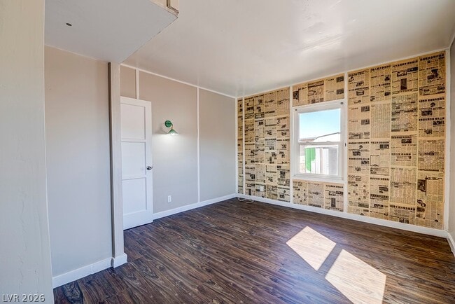 Building Photo - 18 Magnesium St