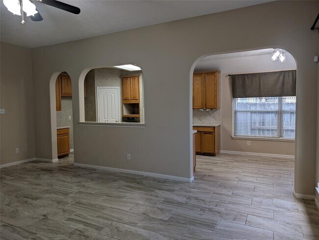 Building Photo - 22403 Bellows Bend Dr