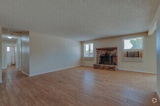 Building Photo - Beautiful Home in Sparks!