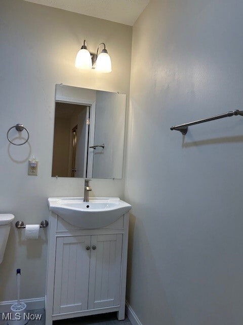 Building Photo - 121 Larchwood Dr