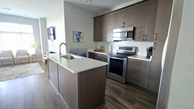 Building Photo - 1505 54th Ave N