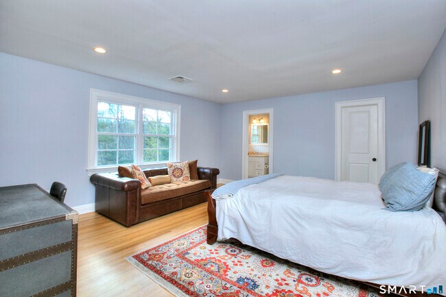 Building Photo - 37 Beaver Brk Rd