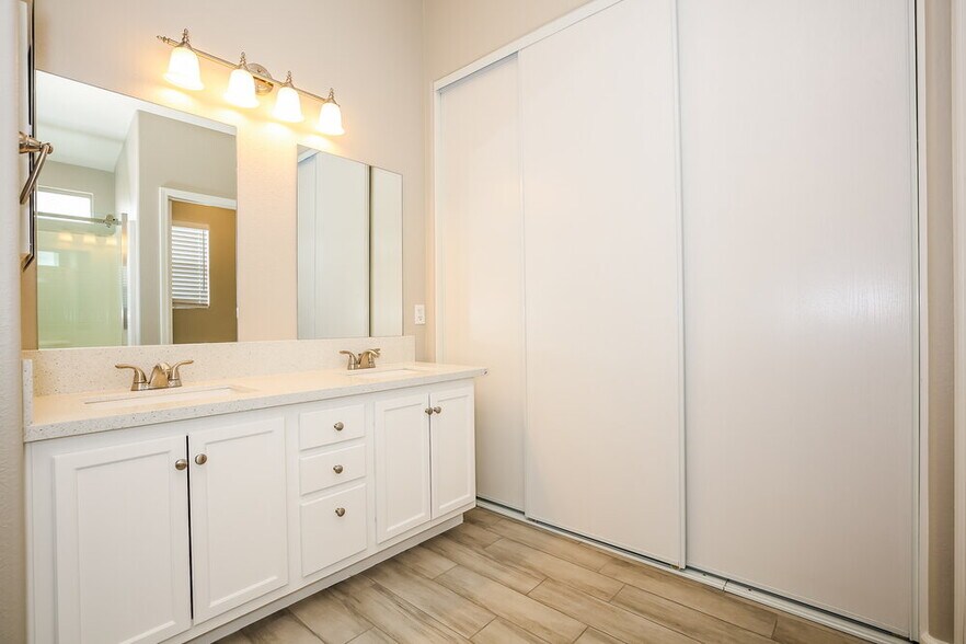 Building Photo - 601 Tobble Creek Ct