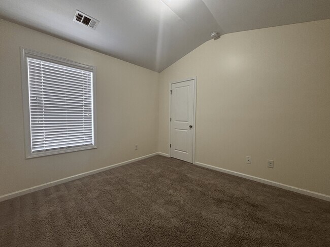 Building Photo - 1047 Haley Woods Ct