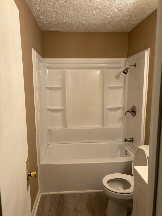 Building Photo - 1001 Breathitt St