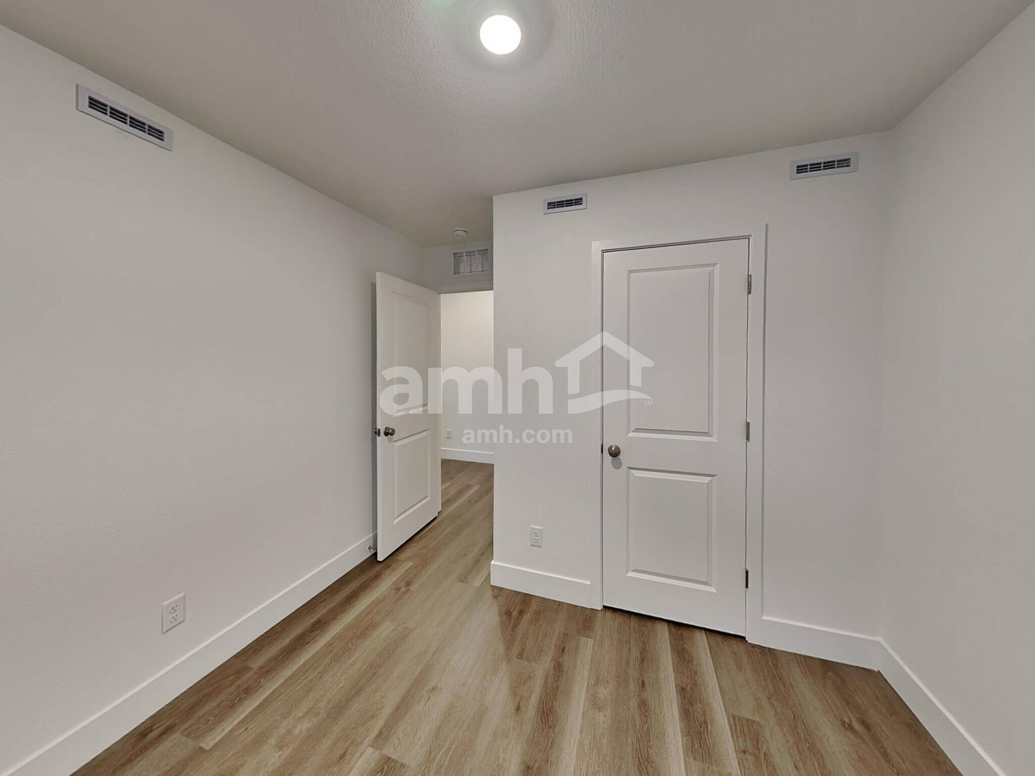 Building Photo - 5808 Fly Fisher St