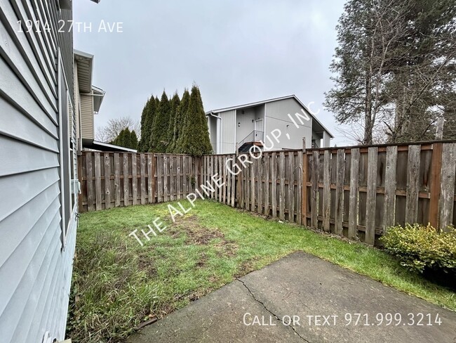 Building Photo - Townhome in Forest Grove