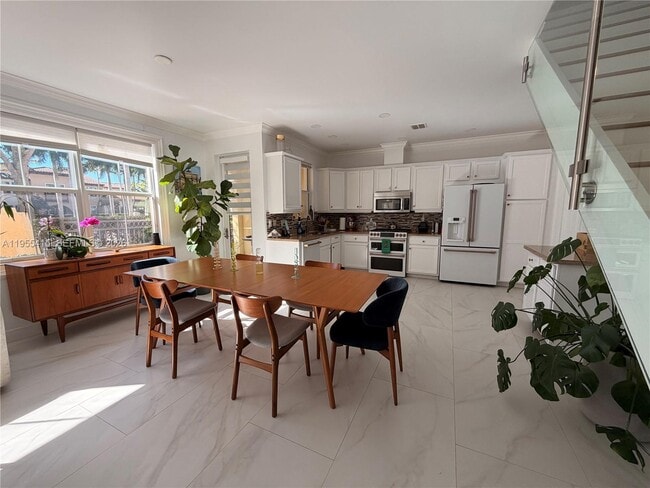 Building Photo - 12450 NW 32nd Manor