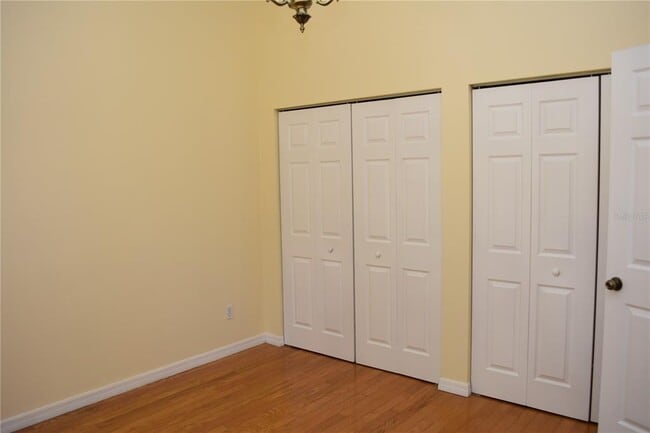 Building Photo - 2406 SW 98 Dr