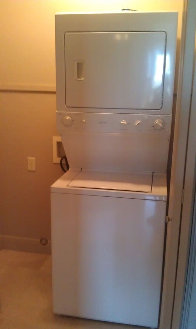 Building Photo - Condo on Sunbrook Golf Course