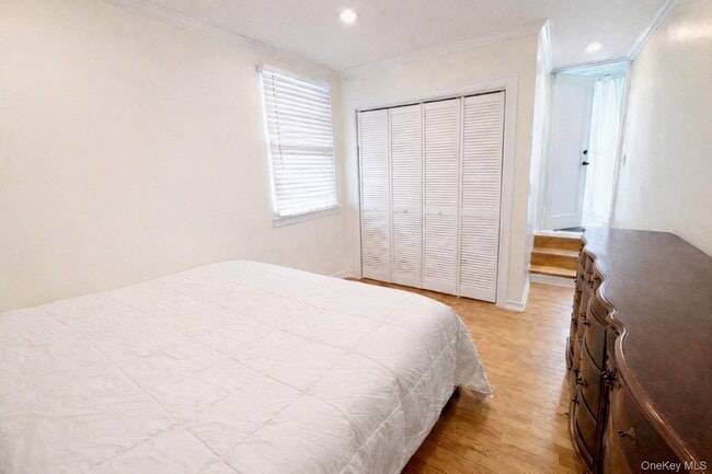 Building Photo - 2345 Lancaster Ave