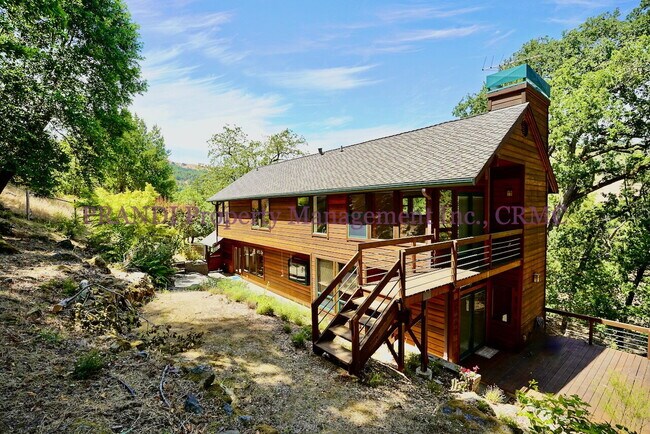 Building Photo - Modern Craftsman Home In Private and Seren...