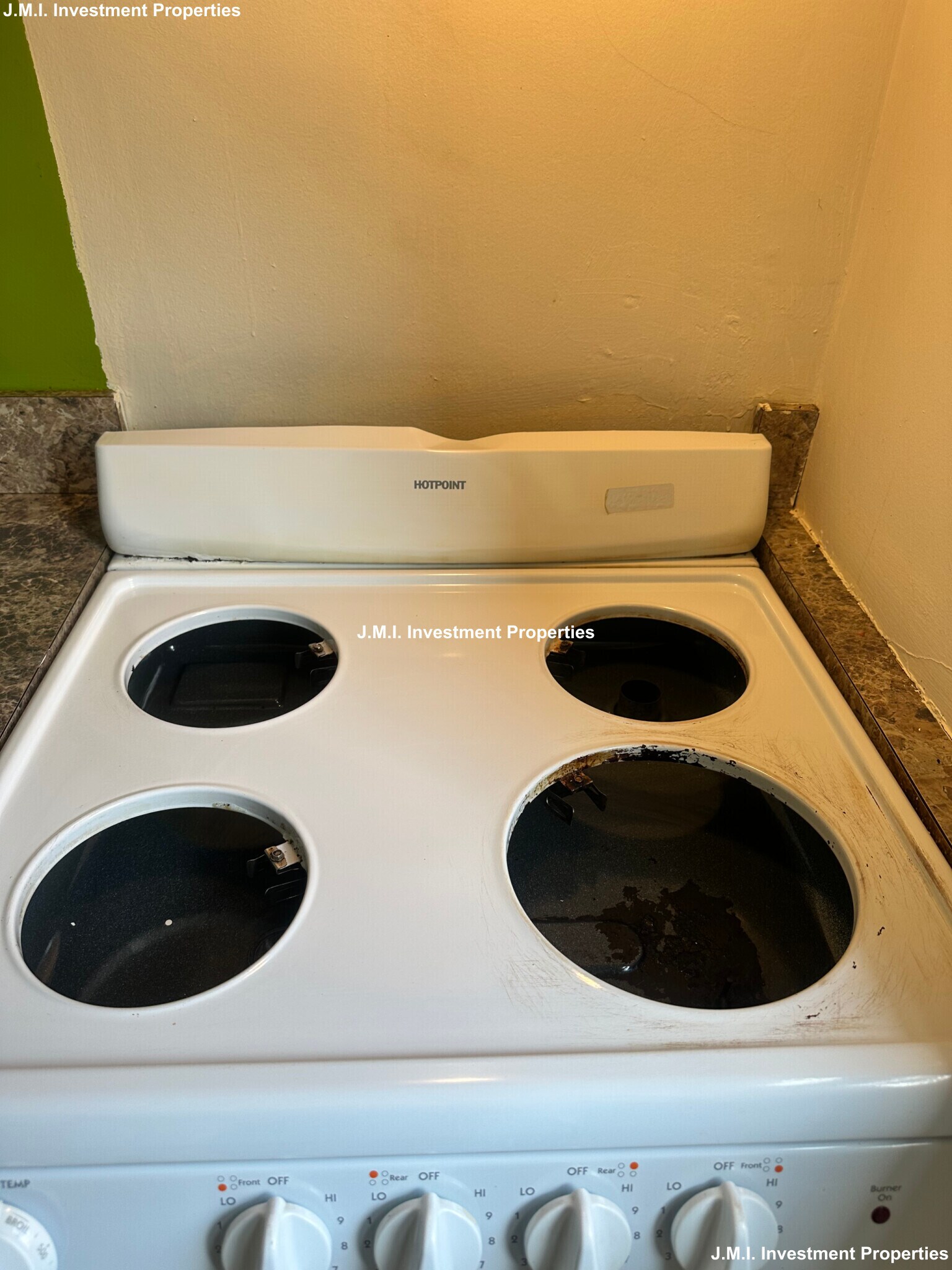 Building Photo - 90 Brainerd Rd