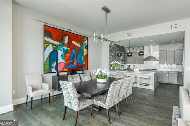 Building Photo - 1065 Peachtree St NE