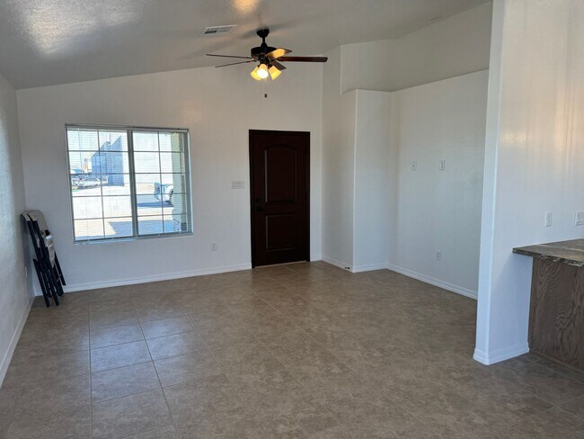 Building Photo - Newer 3 bedroom home with 2 car garage on a Fully Fenced Corner Lot