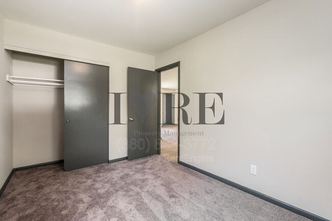 Building Photo - 85 Stevens Ave