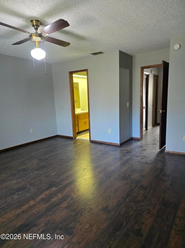 Building Photo - 4303 Windergate Dr