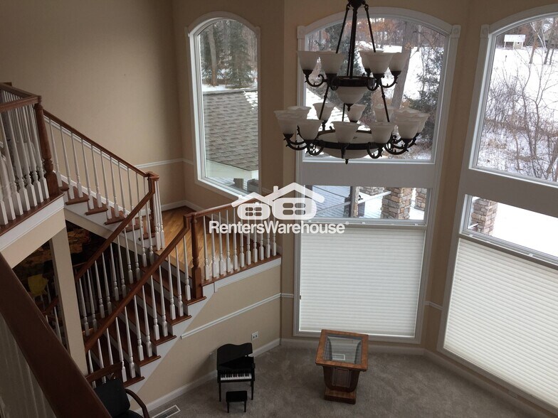 Building Photo - 2470 Arnold Palmer Dr