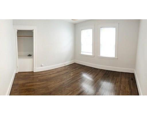 Building Photo - 135 Grove St