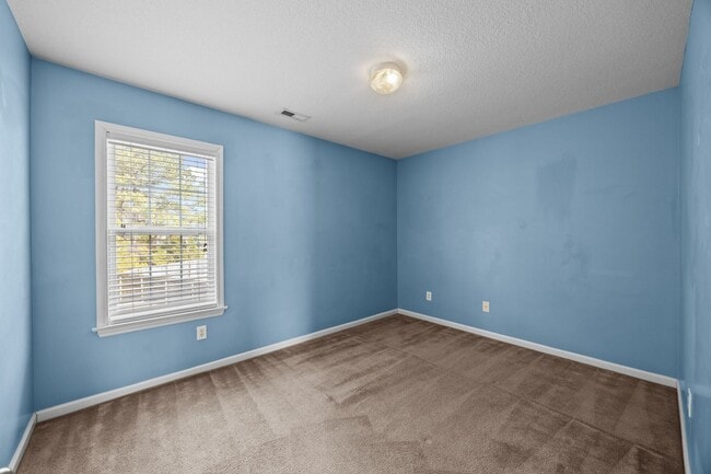 Building Photo - Welcome to Brookstone Crossing!