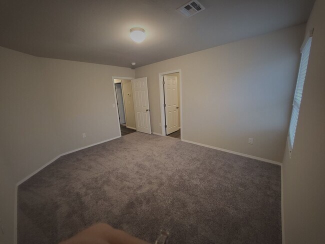Building Photo - ?Home in the Edmond Area! ?