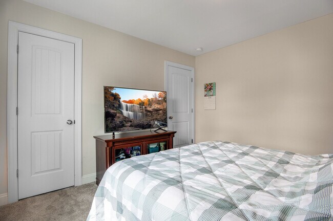 Building Photo - 110 Evergreen Frst Dr