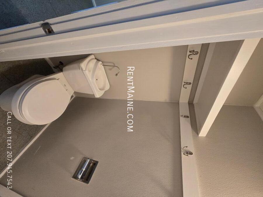 Building Photo - 18 Main Rd