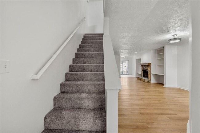 Building Photo - 2186 Spring Walk Ct