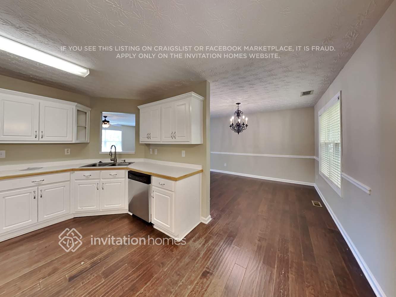 Building Photo - 2585 Hidden Creek Dr SW