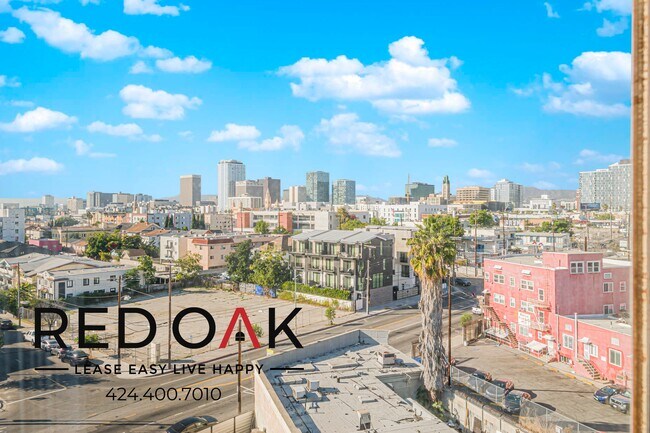 Building Photo - 915 S Carondelet St