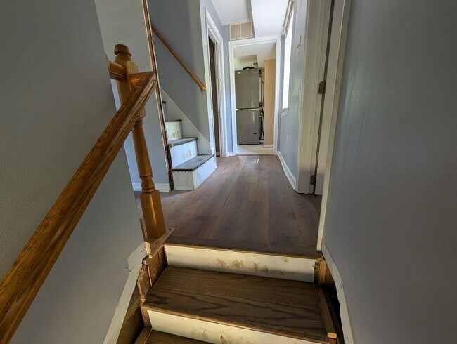 Building Photo - 4 Bedroom Darlington Home Near State Park