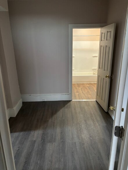 Building Photo - 4456 Warner Rd