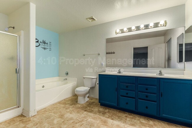 Building Photo - 3748 E Betsy Ln