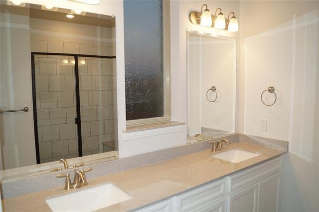 Building Photo - 2056 Meliana Dr