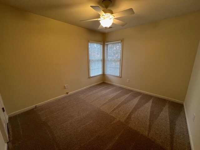 Building Photo - 1304 Groveland Trl