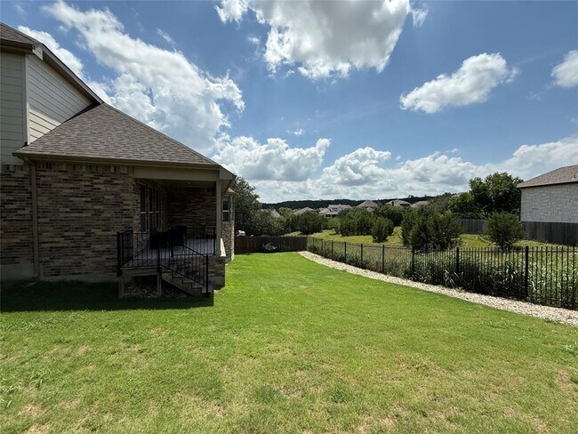 Building Photo - 5321 Texas Bluebell Dr