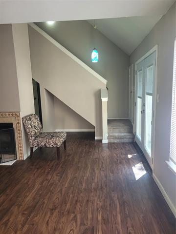 Building Photo - 2311 Balsam Dr