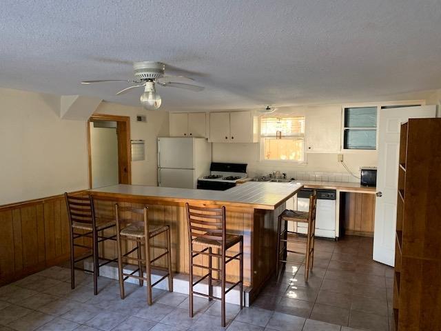 Building Photo - 1527 Rainbow Rd