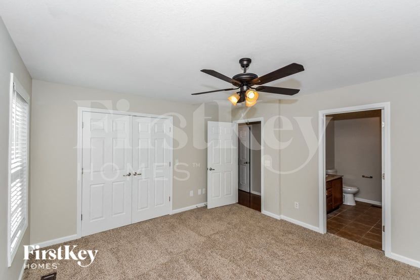 Building Photo - 3713 Jolene Ct