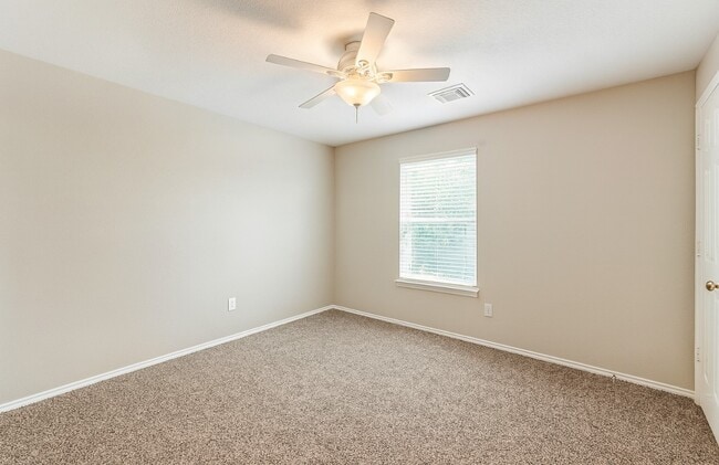 Building Photo - 6731 Providence View Ln