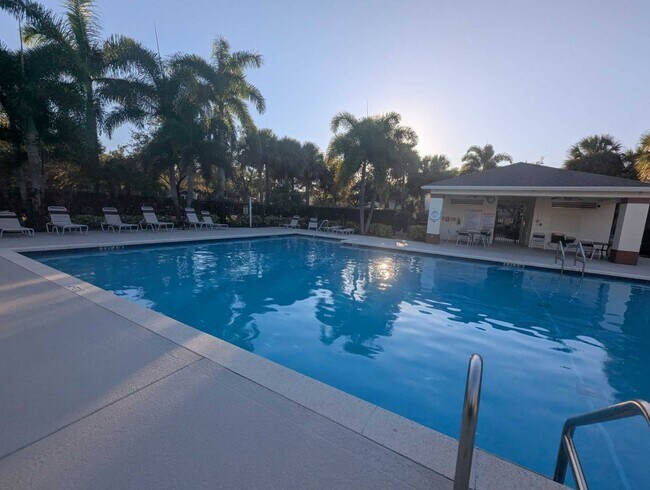 Building Photo - 1944 SE High Springs Dr