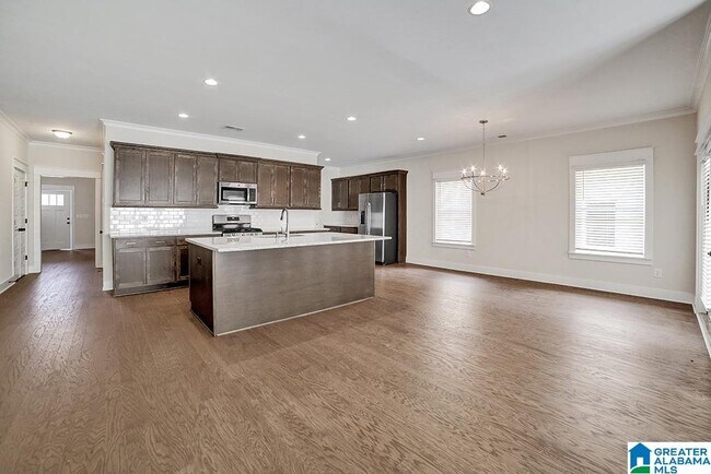 Building Photo - 3925 Sydney Dr