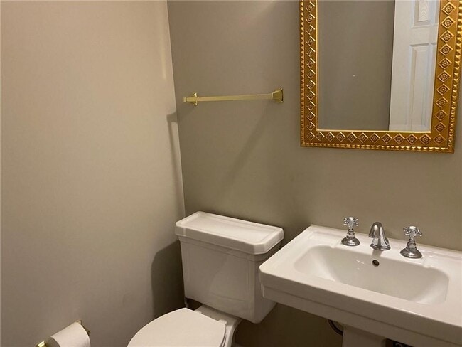 Building Photo - 2169 Berryhill Cir SE