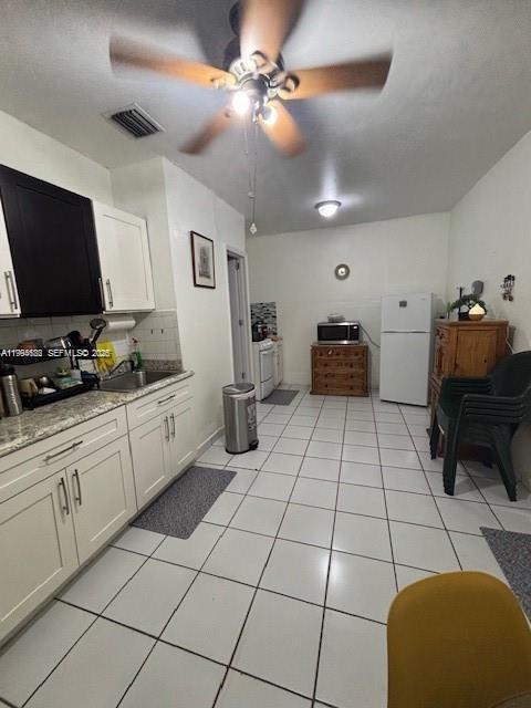 Building Photo - 5852 SW 147th Pl